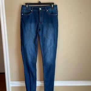 VENUS Women’s Blue Jeans Size 8